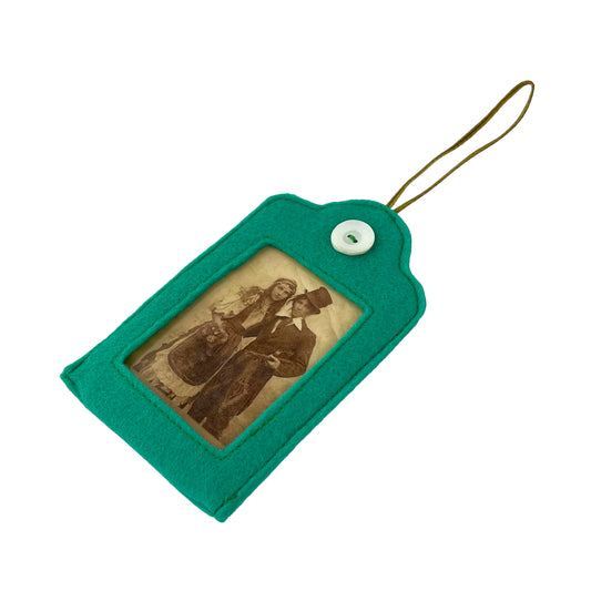 Green Turquoise Felt Ornamental Hanging Frame - Vintage Gypsy Love Couple