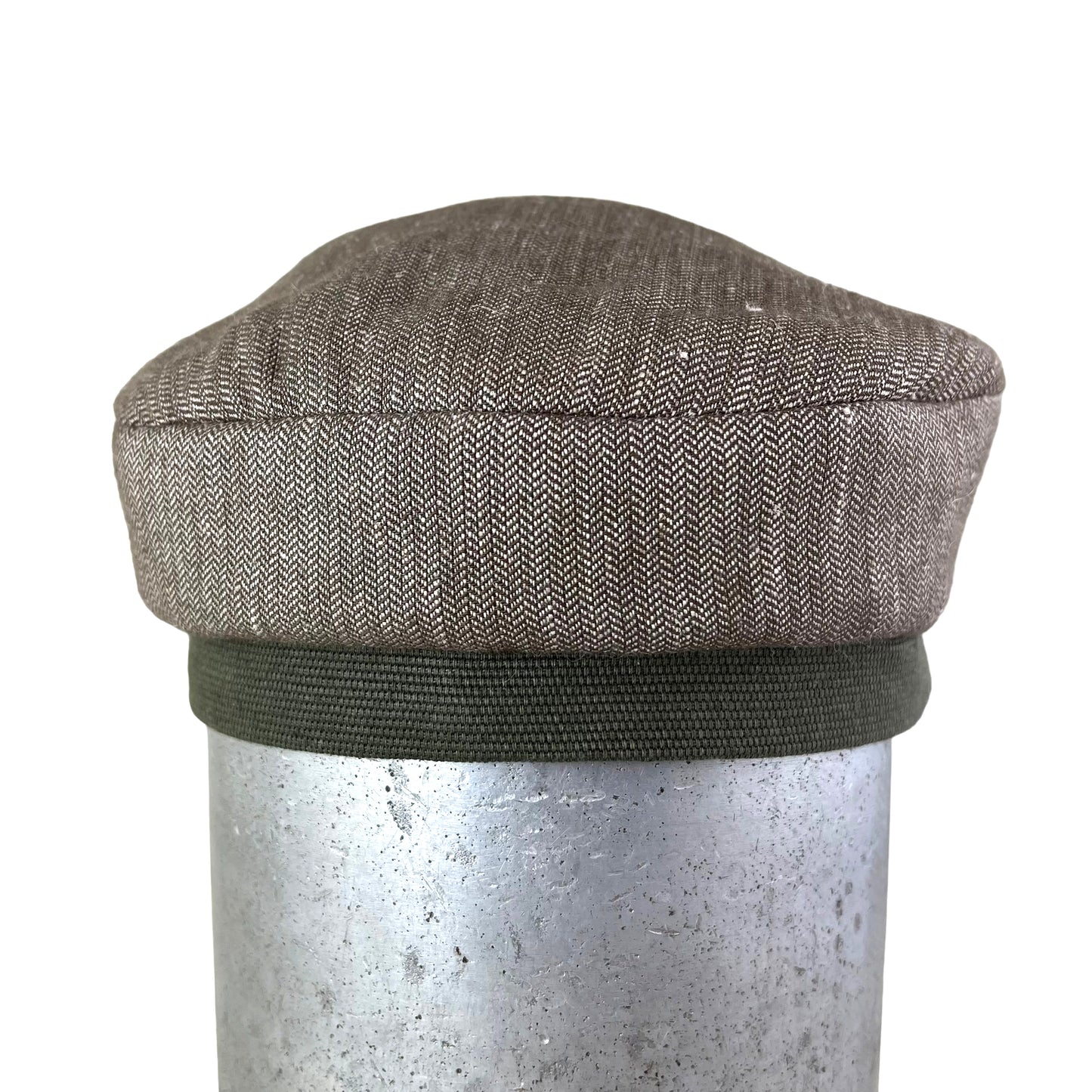 Brown and Kelly Green Peak Robin Linen Cap Size Medium Large