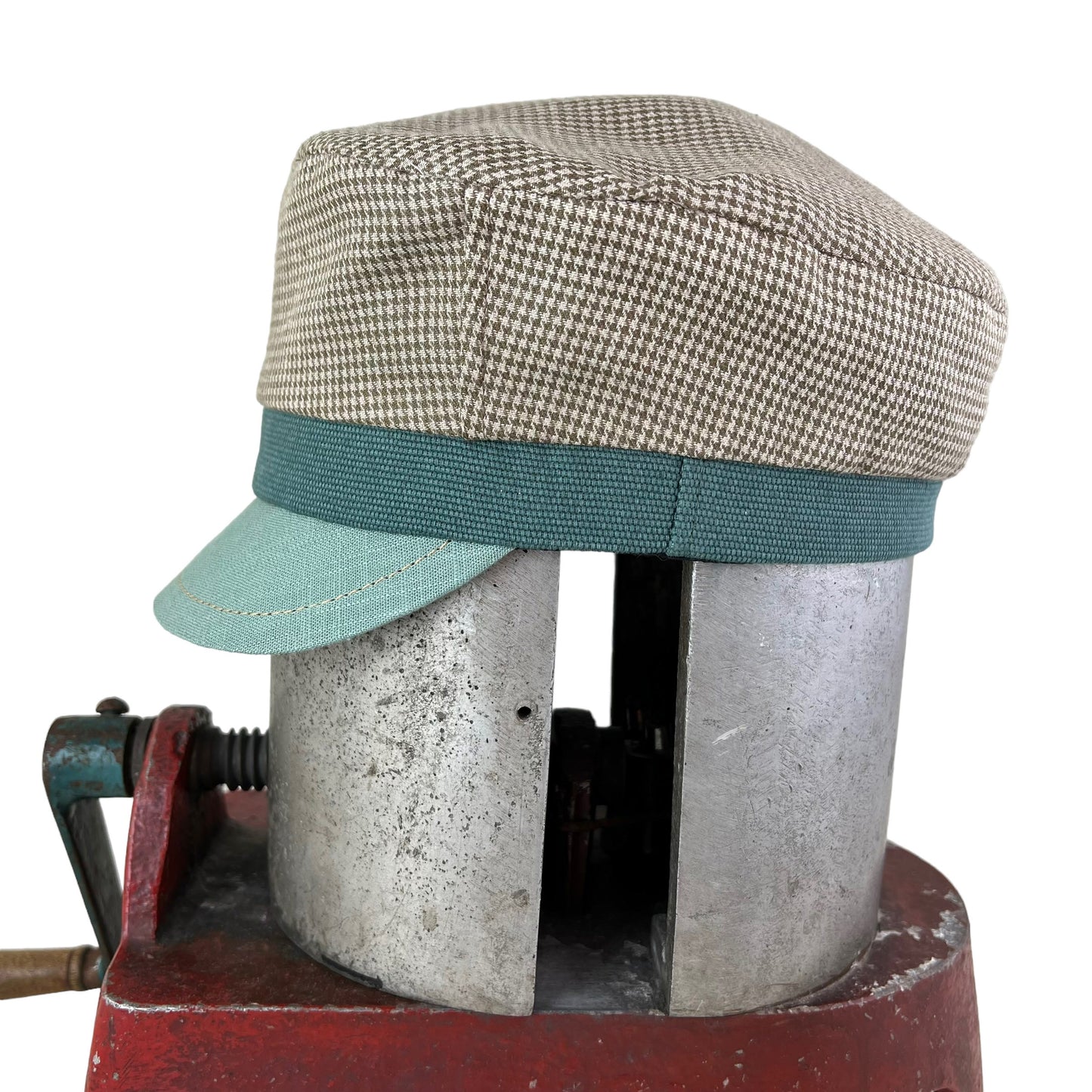 Brown Pastel Green Peak Robin Linen Cap Size Medium Large