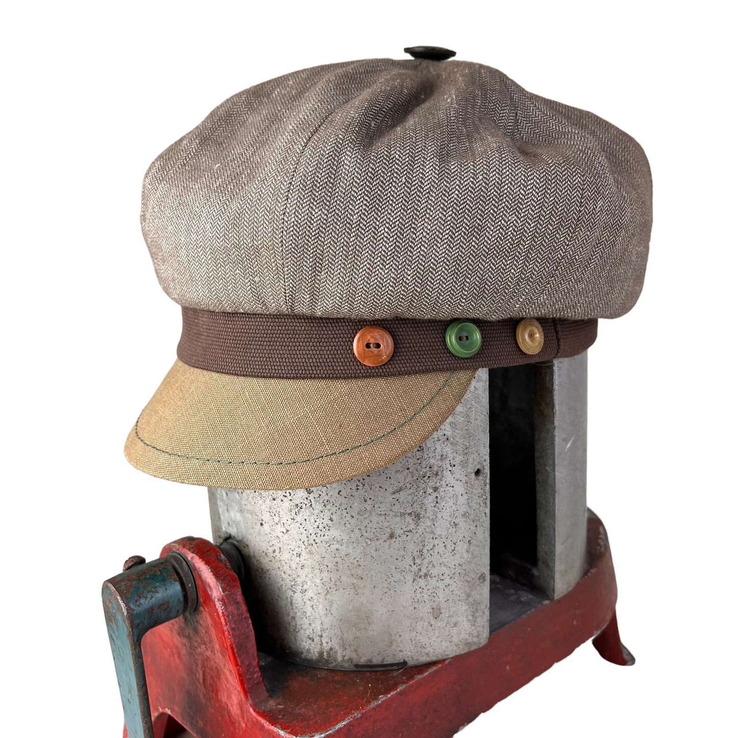 Carnaby Linen Cap X Large Brown White Herringbone