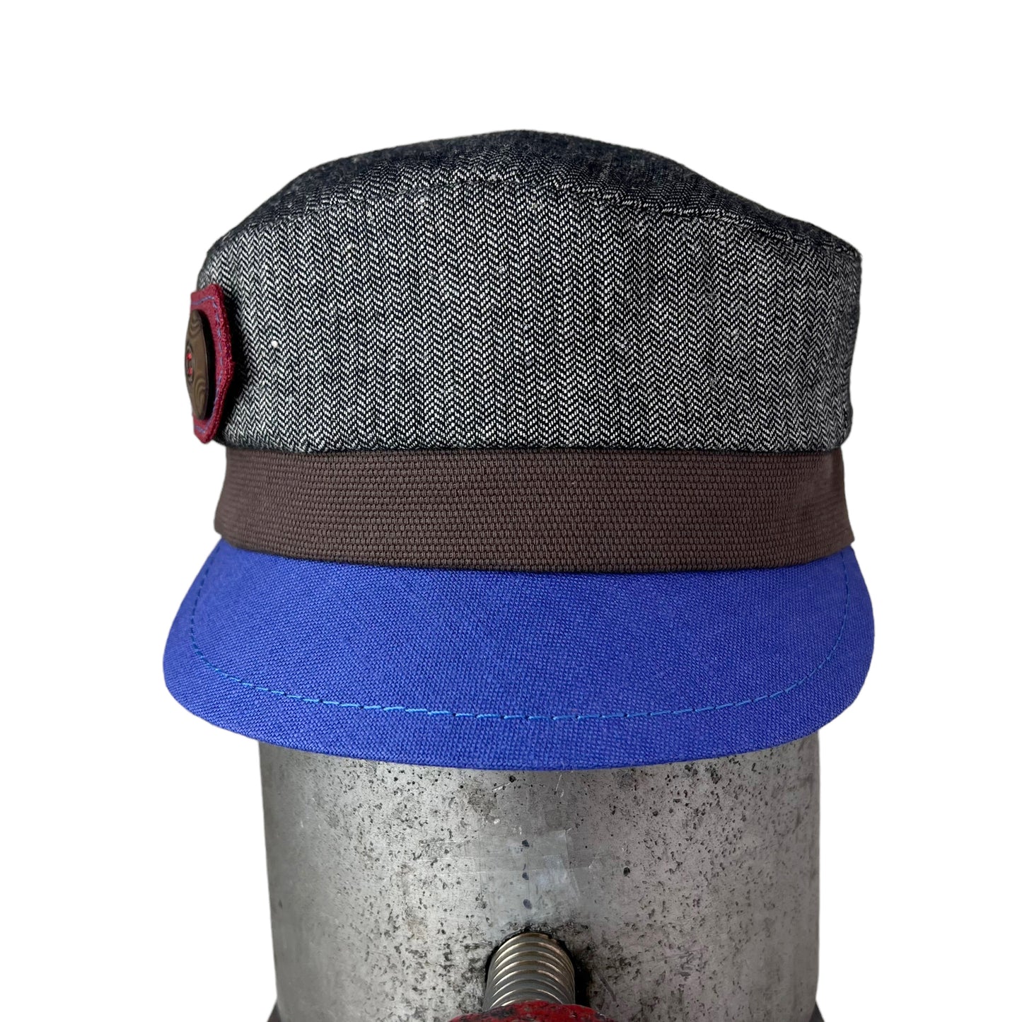 Black Royal Blue Peak Robin Linen Cap Size Small