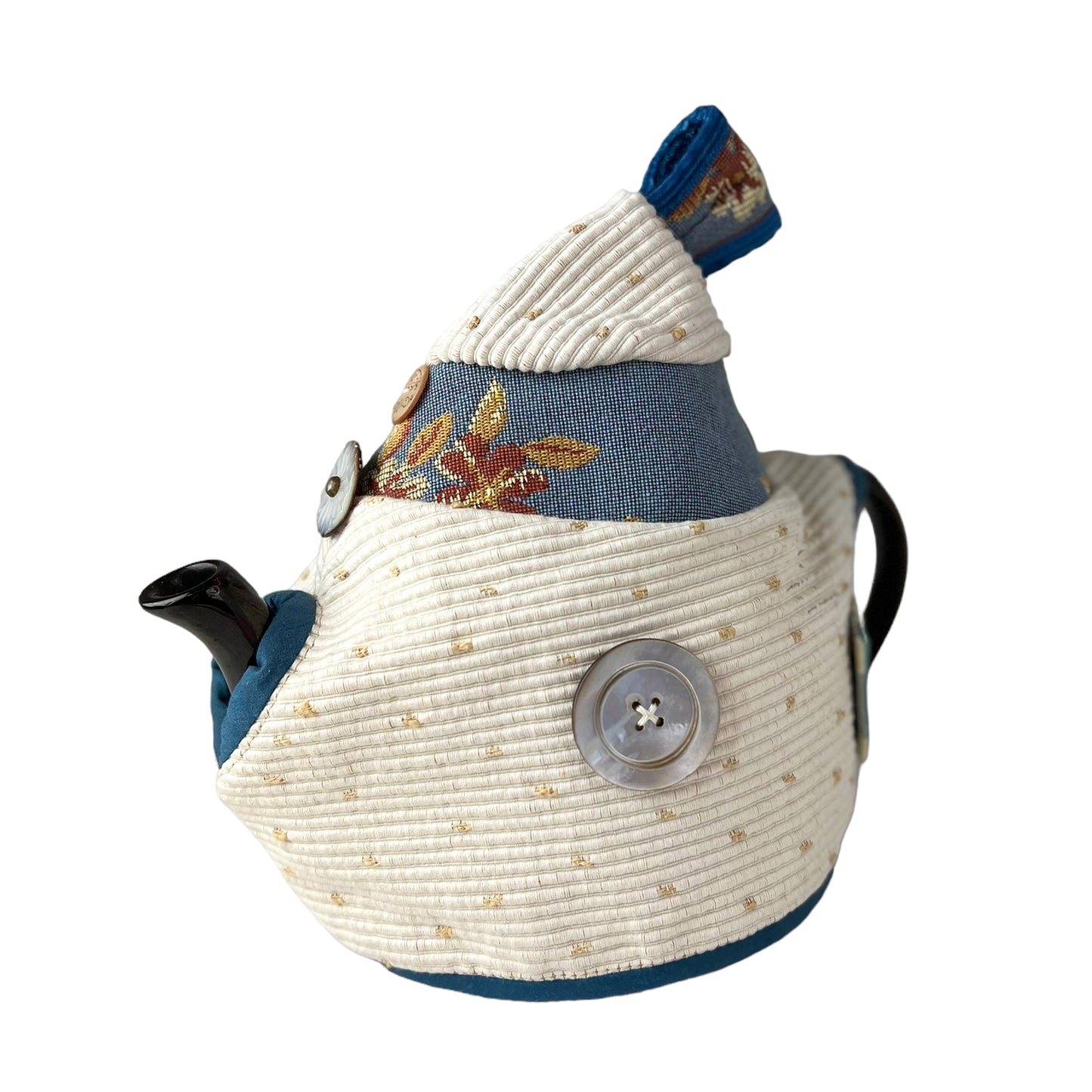 Tapestry Tea Cozy Magnet Closure White