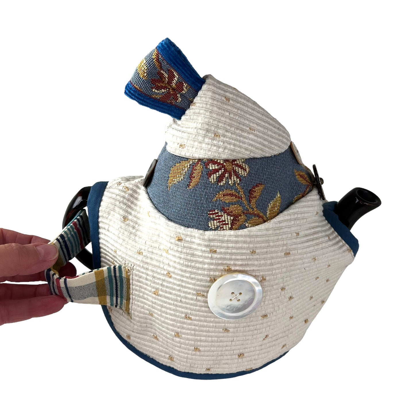Tapestry Tea Cozy Magnet Closure White