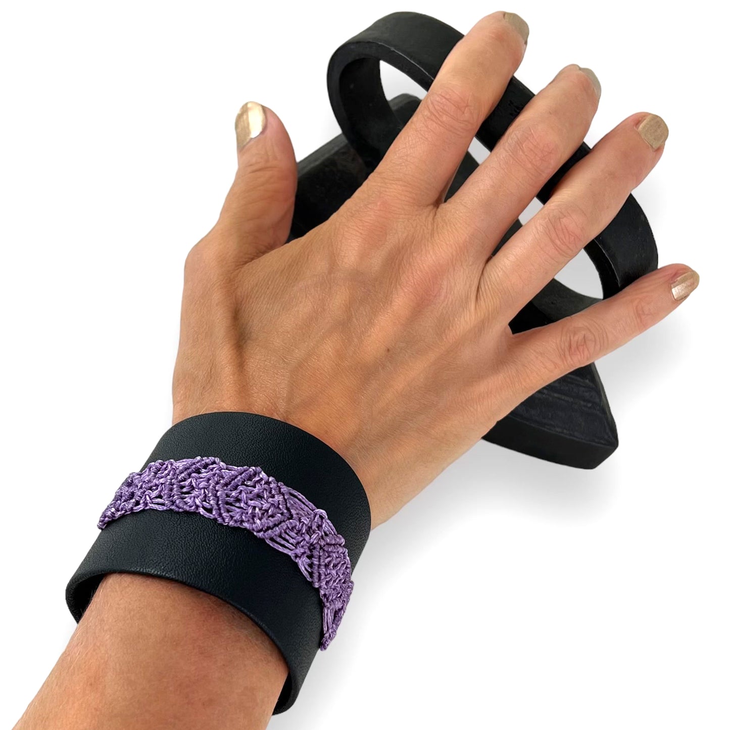 Lilac Macrame Black Leather Wrist Snap Cuff Size 4