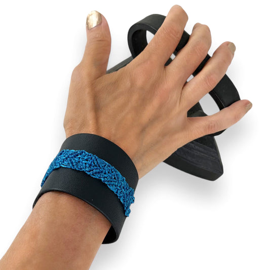Turquoise Blue Macrame Black Leather Wrist Cuff Bracelet Size 3